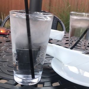 Meet your Posher, Aura